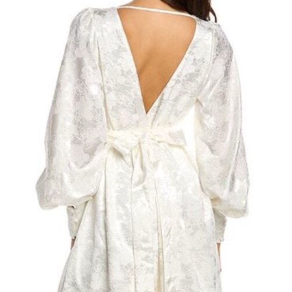 One 33 Social Jacquard V Neck Dress - Picture 4 of 12